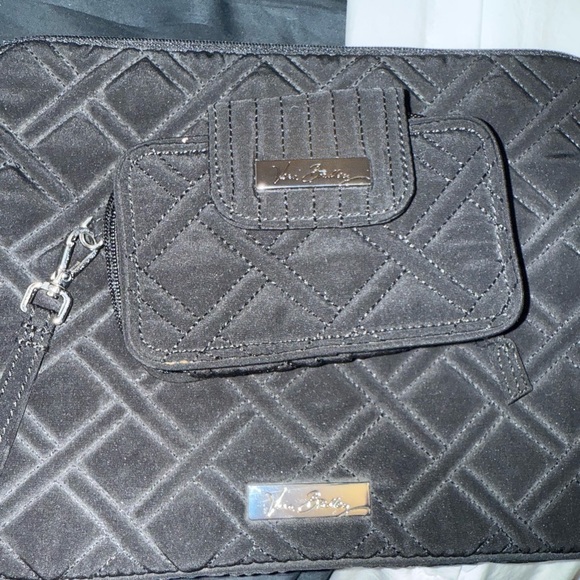 Vera Bradley black quilted iPad case and wallet with wrist strap matching bundle - Picture 1 of 13